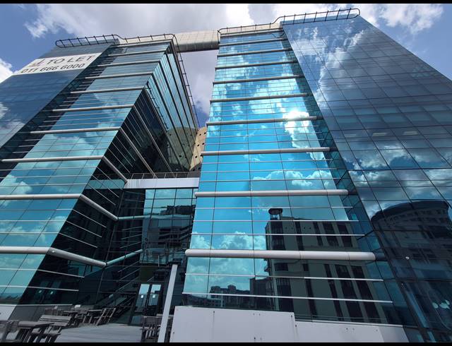 248M² OFFICE TO LET IN SANDTON CENTRAL